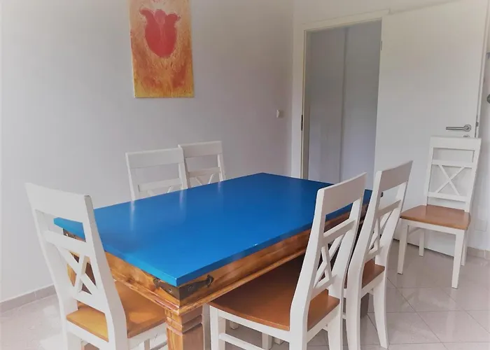 Apartament 2 Sz Mit 5 Betten Kueche Bola 4 *